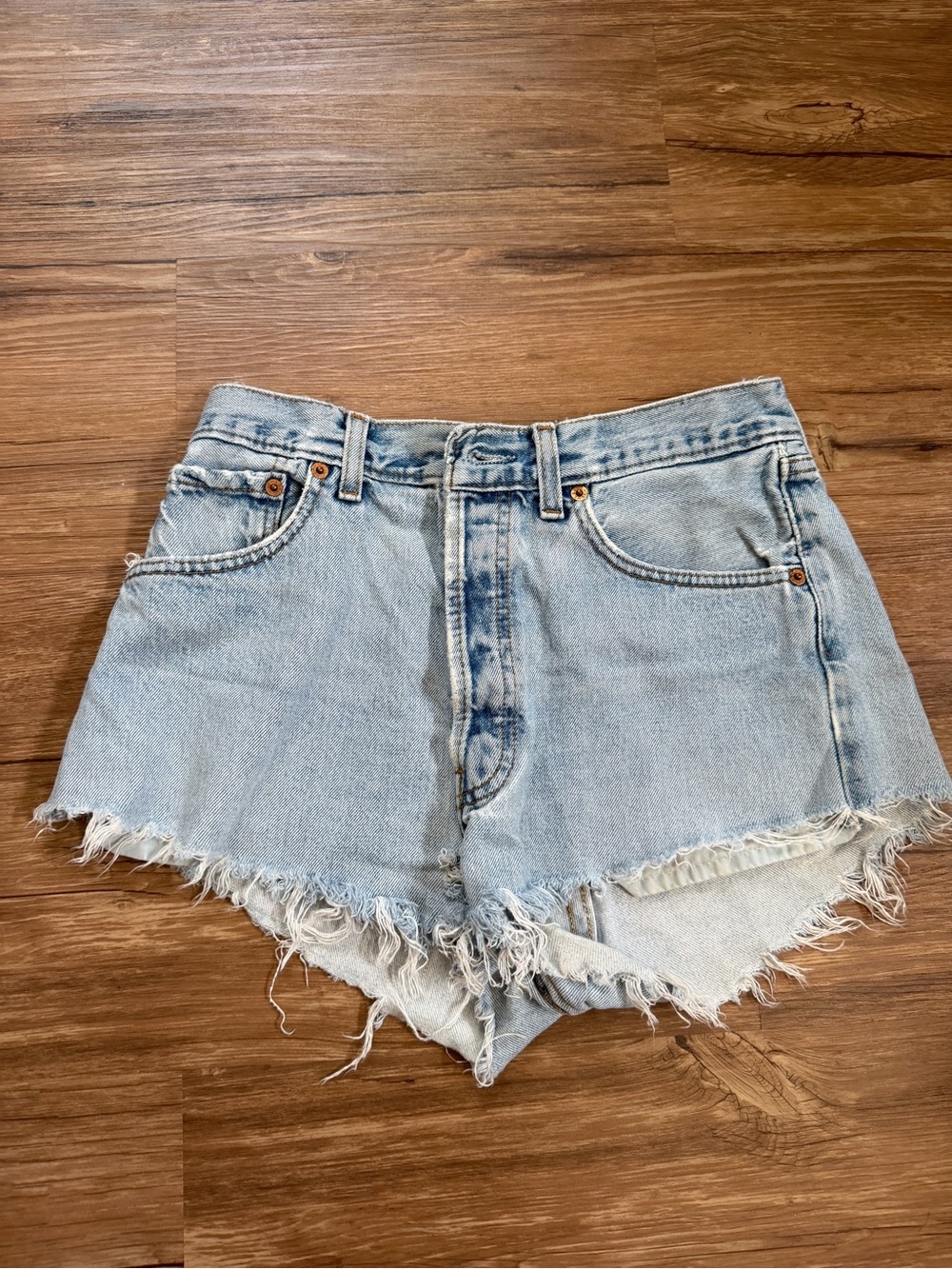 Levi's Light Blue High-Rise Frayed Hem Denim Shorts